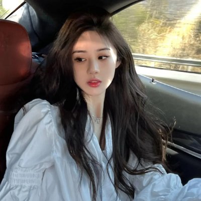 彩色中的黑白